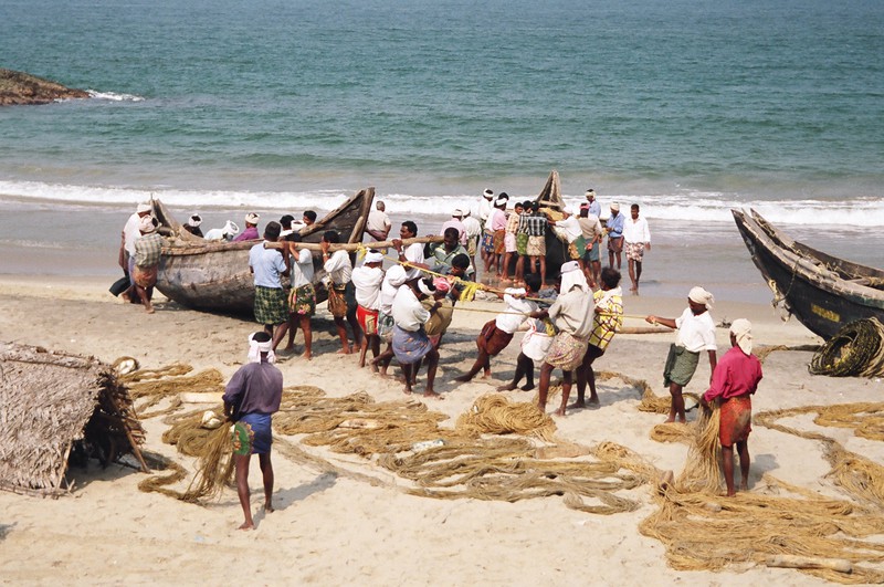 Fishermen readying their boats on Hawah Beach